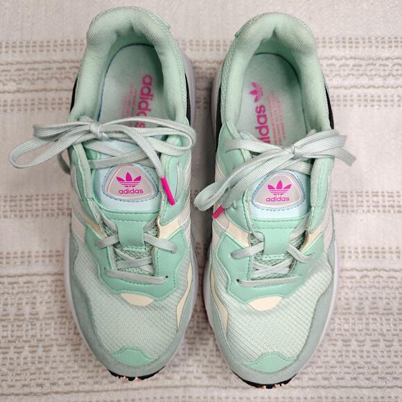 Adidas Originals Yung-96 J Ice Mint Sneakers Women's Size 6.5Y / 7.5 - Picture 2 of 6